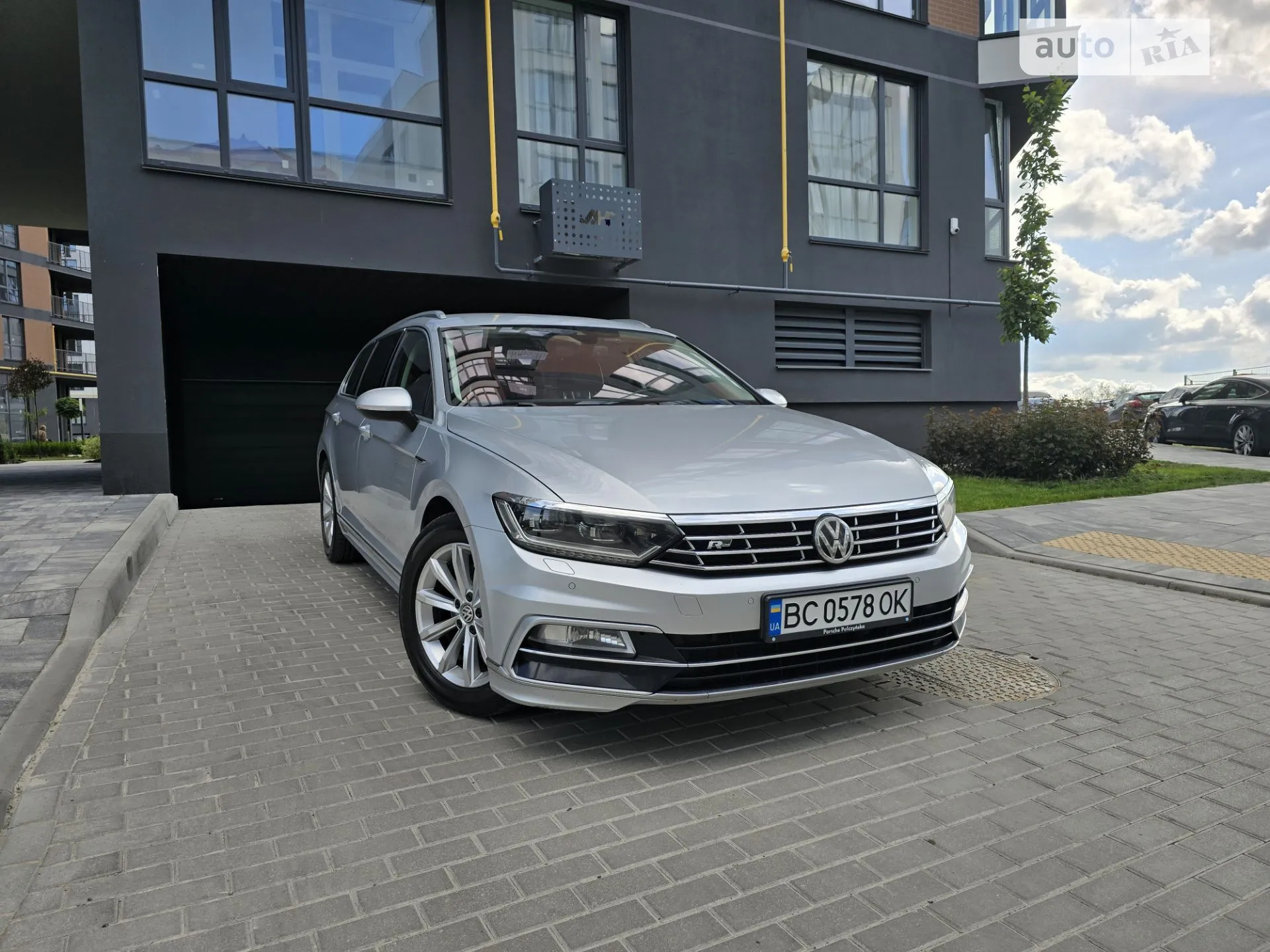 2016 Volkswagen Passat - мініатюра 2