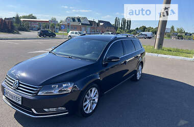 Универсал Volkswagen Passat 2013 в Луцке