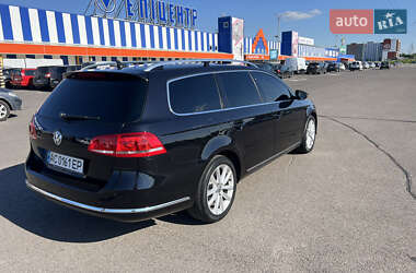 Універсал Volkswagen Passat 2013 в Луцьку