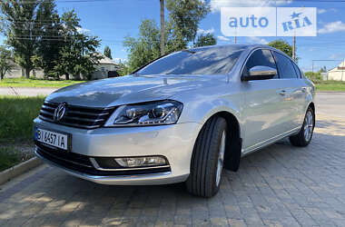 Седан Volkswagen Passat 2011 в Кременчуці