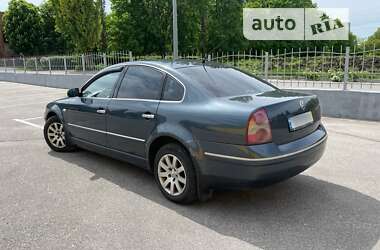 Седан Volkswagen Passat 2002 в Кропивницком