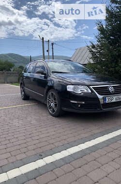 Універсал Volkswagen Passat 2005 в Хусті