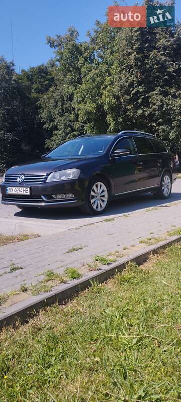 Універсал Volkswagen Passat 2011 в Кам'янець-Подільському