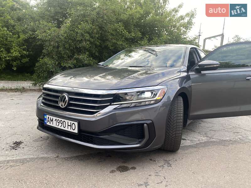 Седан Volkswagen Passat 2020 в Житомире фото 6 Седан Volkswagen Passat 2020 в Житомире