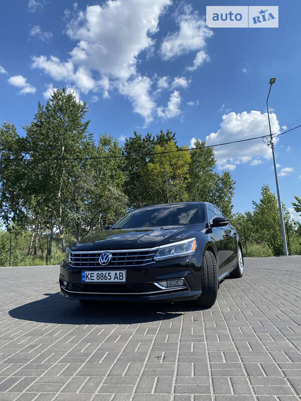 Седан Volkswagen Passat 2018 в Днепре фото 2 Седан Volkswagen Passat 2018 в Днепре