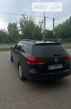 Универсал Volkswagen Passat 2013 в Владимир-Волынском