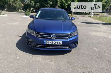 Седан Volkswagen Passat 2016 в Лохвиці