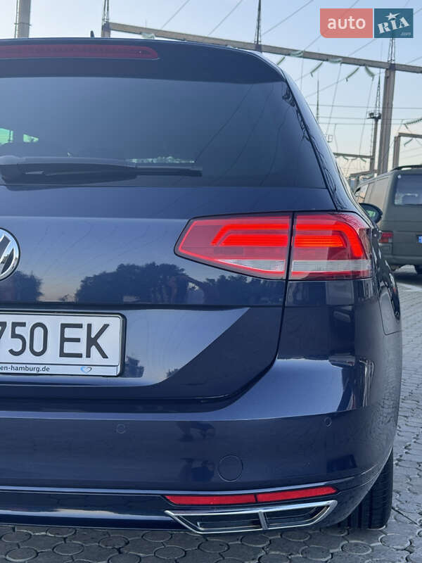 Универсал Volkswagen Passat 2016 в Черновцах