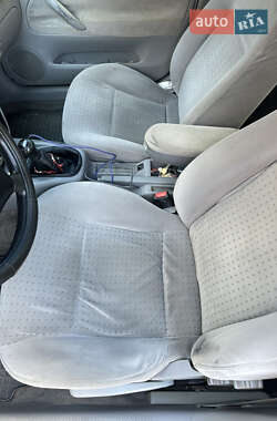 Седан Volkswagen Passat 1997 в 