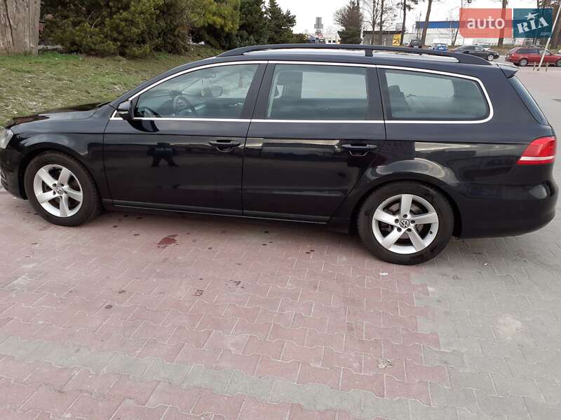 Универсал Volkswagen Passat 2014 в Хмельницком