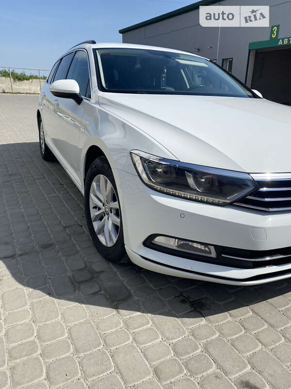 Универсал Volkswagen Passat 2015 в Чорткове