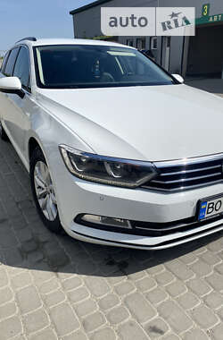 Универсал Volkswagen Passat 2015 в Чорткове