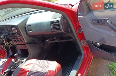Универсал Volkswagen Passat 1989 в Толстом