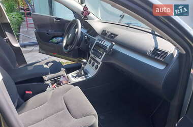 Универсал Volkswagen Passat 2009 в Киеве