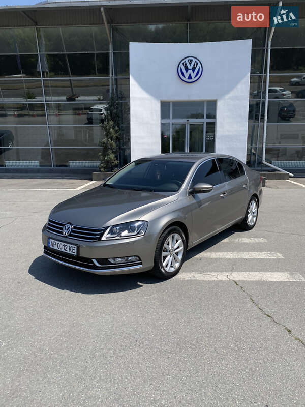 Volkswagen Passat 2012