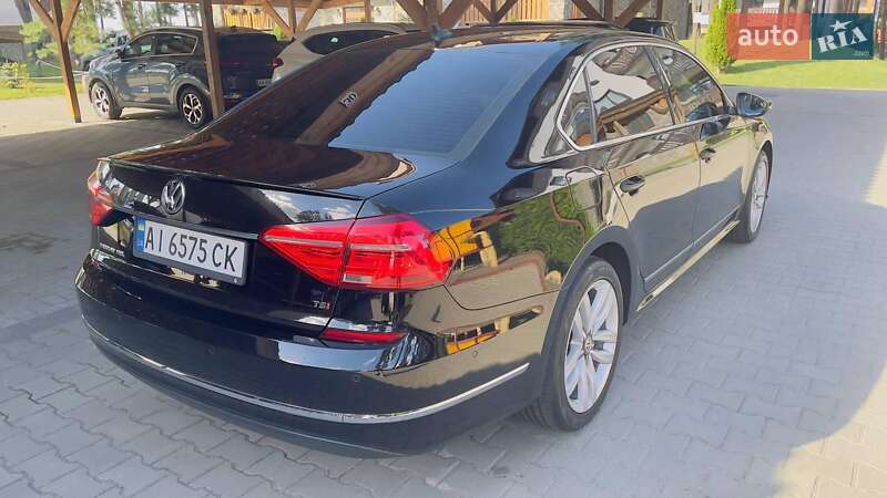 Седан Volkswagen Passat 2015 в Києві