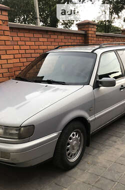 Универсал Volkswagen Passat 1996 в Львове