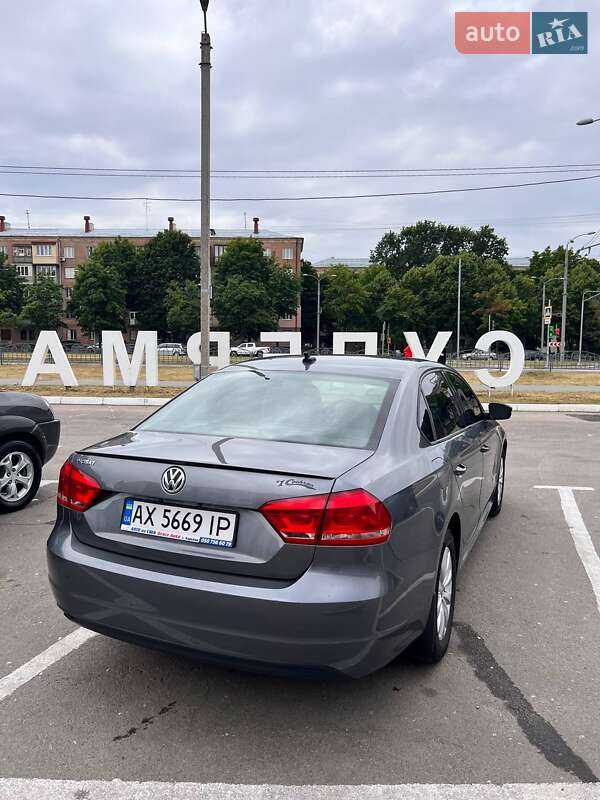 Седан Volkswagen Passat 2013 в Харькове