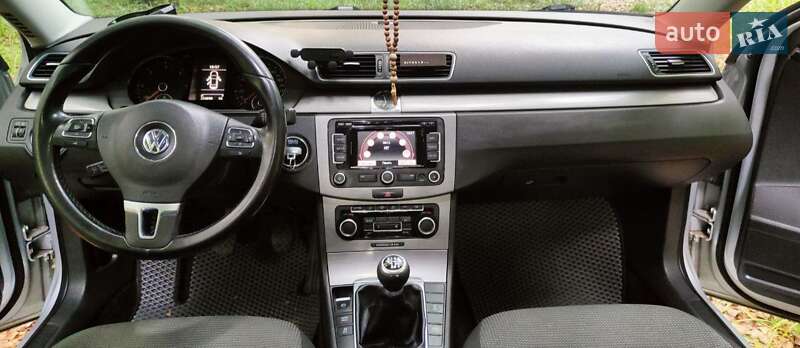 Седан Volkswagen Passat 2011 в Львове фото 6 Седан Volkswagen Passat 2011 в Львове