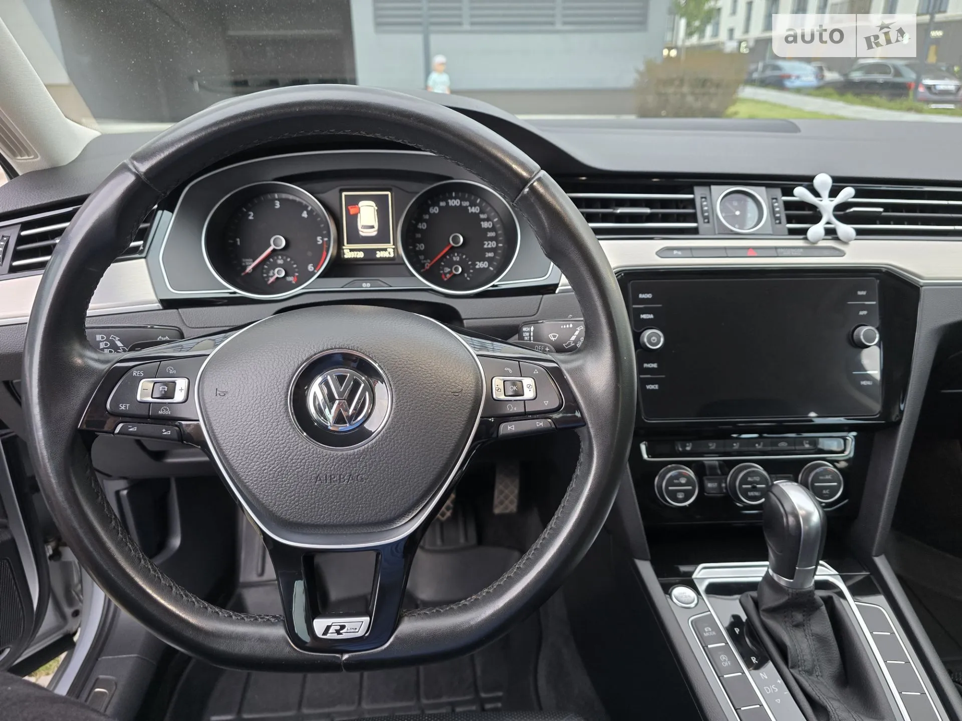 2016 Volkswagen Passat - мініатюра 10