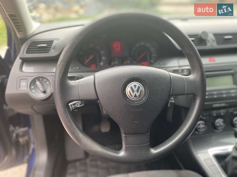Универсал Volkswagen Passat 2006 в Терновке
