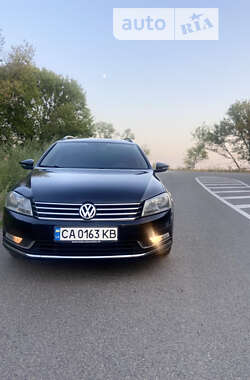 Универсал Volkswagen Passat 2012 в Черкассах