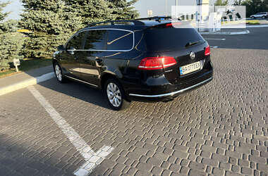 Універсал Volkswagen Passat 2013 в Умані