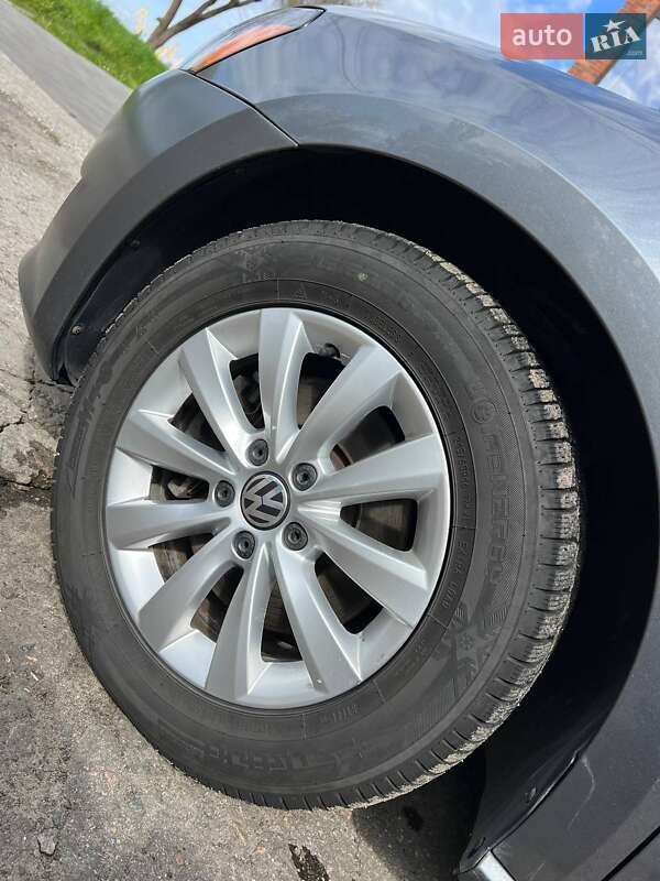 Седан Volkswagen Passat 2014 в Запорожье фото 9 Седан Volkswagen Passat 2014 в Запорожье