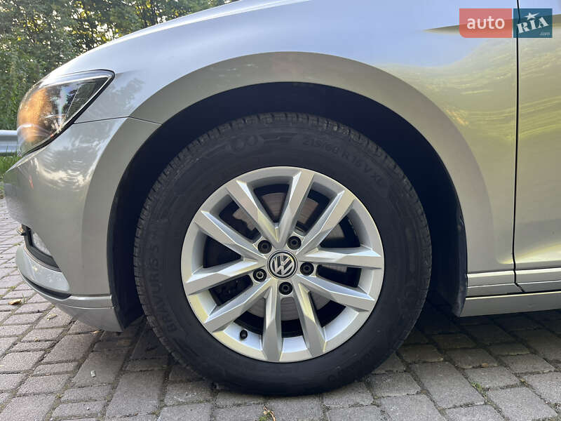 Универсал Volkswagen Passat 2016 в Львове