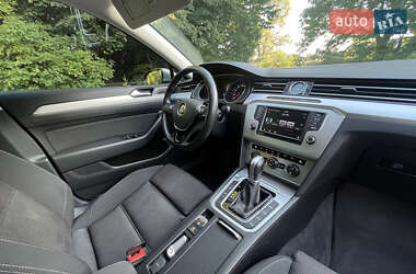 Универсал Volkswagen Passat 2016 в 