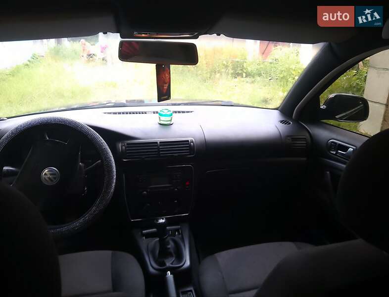 Универсал Volkswagen Passat 1999 в Шаргороде