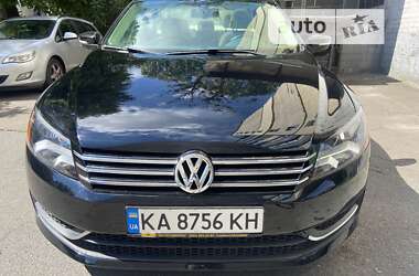 Седан Volkswagen Passat 2012 в Киеве