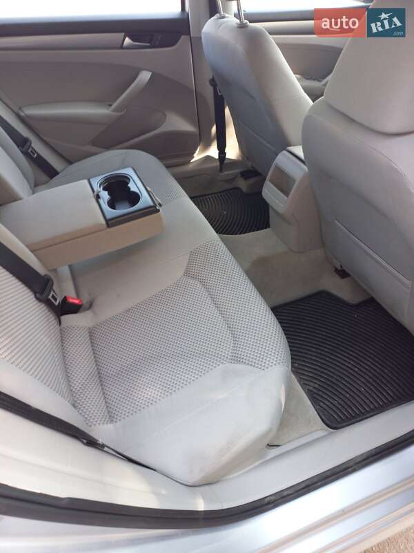Седан Volkswagen Passat 2012 в Килии