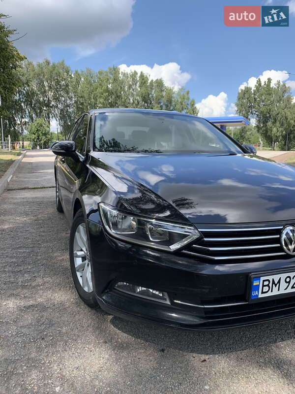 Седан Volkswagen Passat 2016 в Ромнах фото 2 Седан Volkswagen Passat 2016 в Ромнах