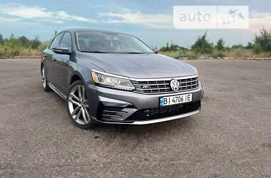 Седан Volkswagen Passat 2018 в Пирятині