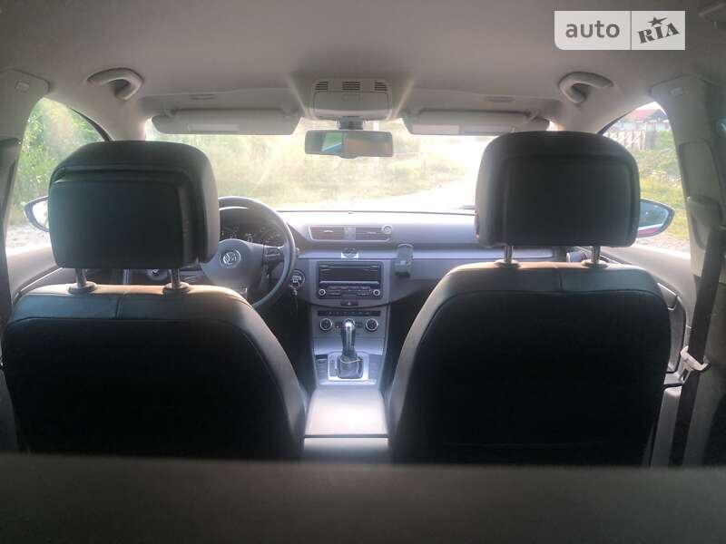 Универсал Volkswagen Passat 2012 в Ивано-Франковске фото 14 Универсал Volkswagen Passat 2012 в Ивано-Франковске