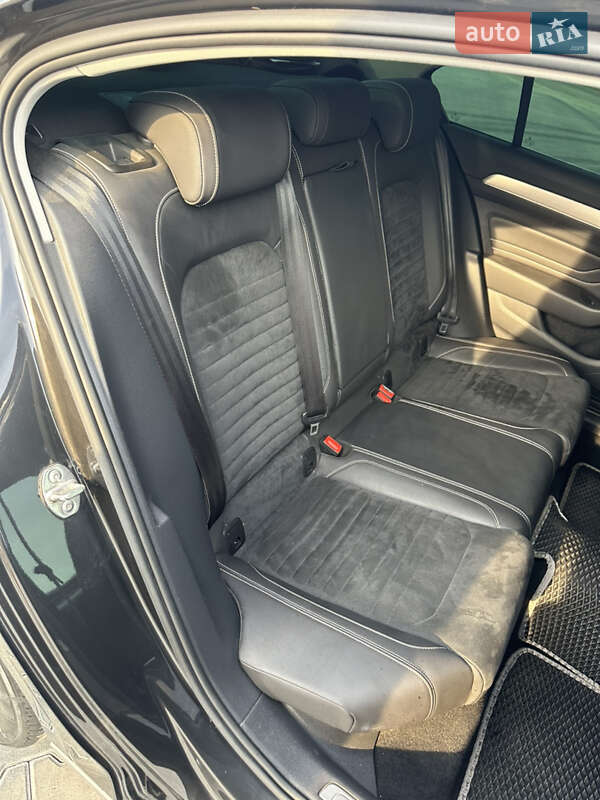 Седан Volkswagen Passat 2020 в Черновцах