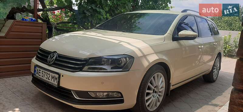 Volkswagen Passat 2011