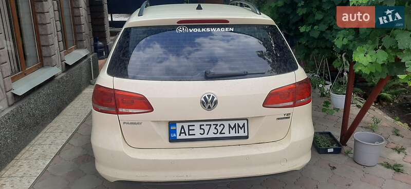 Универсал Volkswagen Passat 2011 в Кривом Роге