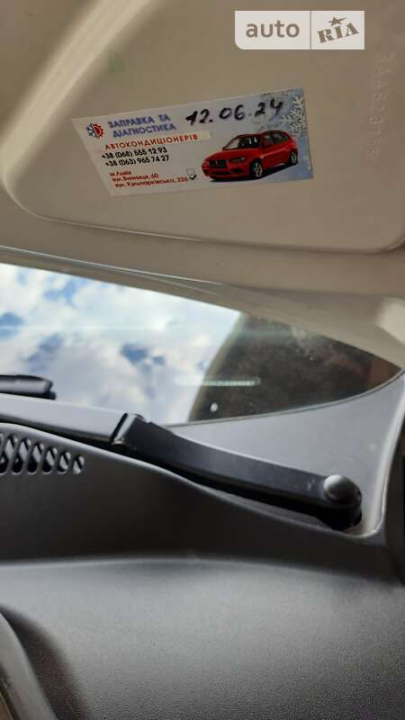 Универсал Volkswagen Passat 2011 в Львове