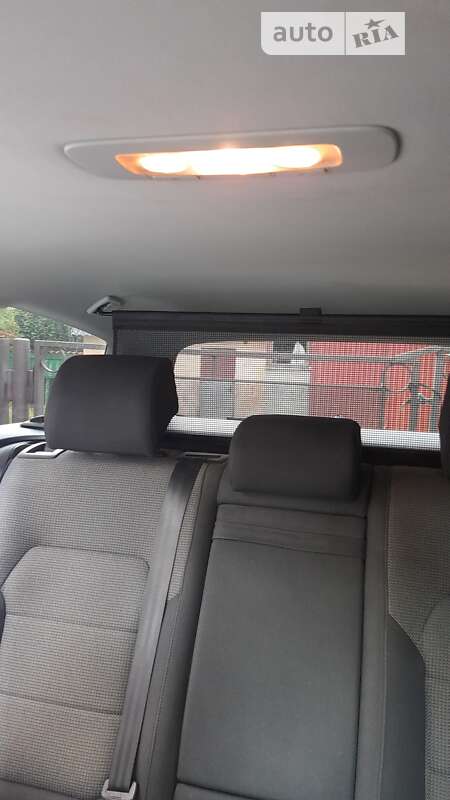 Универсал Volkswagen Passat 2011 в Львове