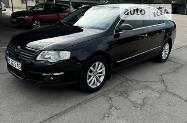 Седан Volkswagen Passat 2008 в Павлограді