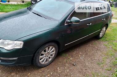 Универсал Volkswagen Passat 2006 в Болехове