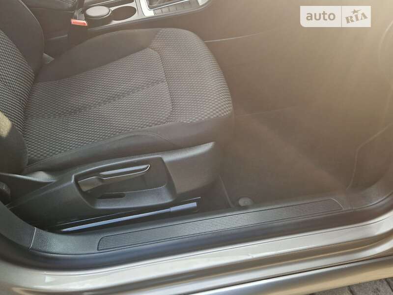 Седан Volkswagen Passat 2012 в Тернополе фото 13 Седан Volkswagen Passat 2012 в Тернополе