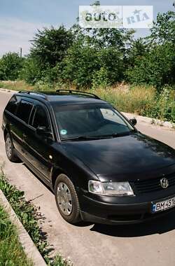 Универсал Volkswagen Passat 2000 в Сумах