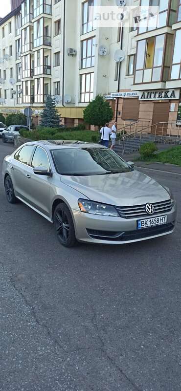 Volkswagen Passat 2014