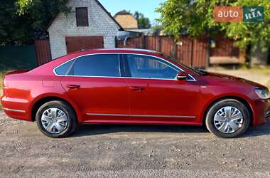 Седан Volkswagen Passat 2015 в Черкасах