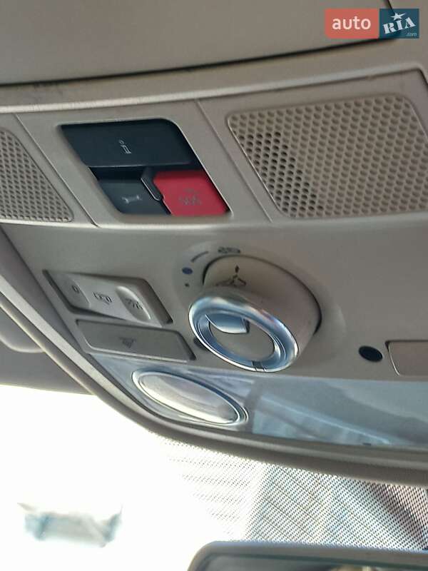 Седан Volkswagen Passat 2015 в Черкассах