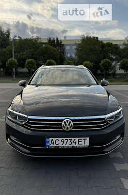 Универсал Volkswagen Passat 2017 в Виннице