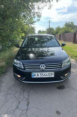 Универсал Volkswagen Passat 2012 в Березане